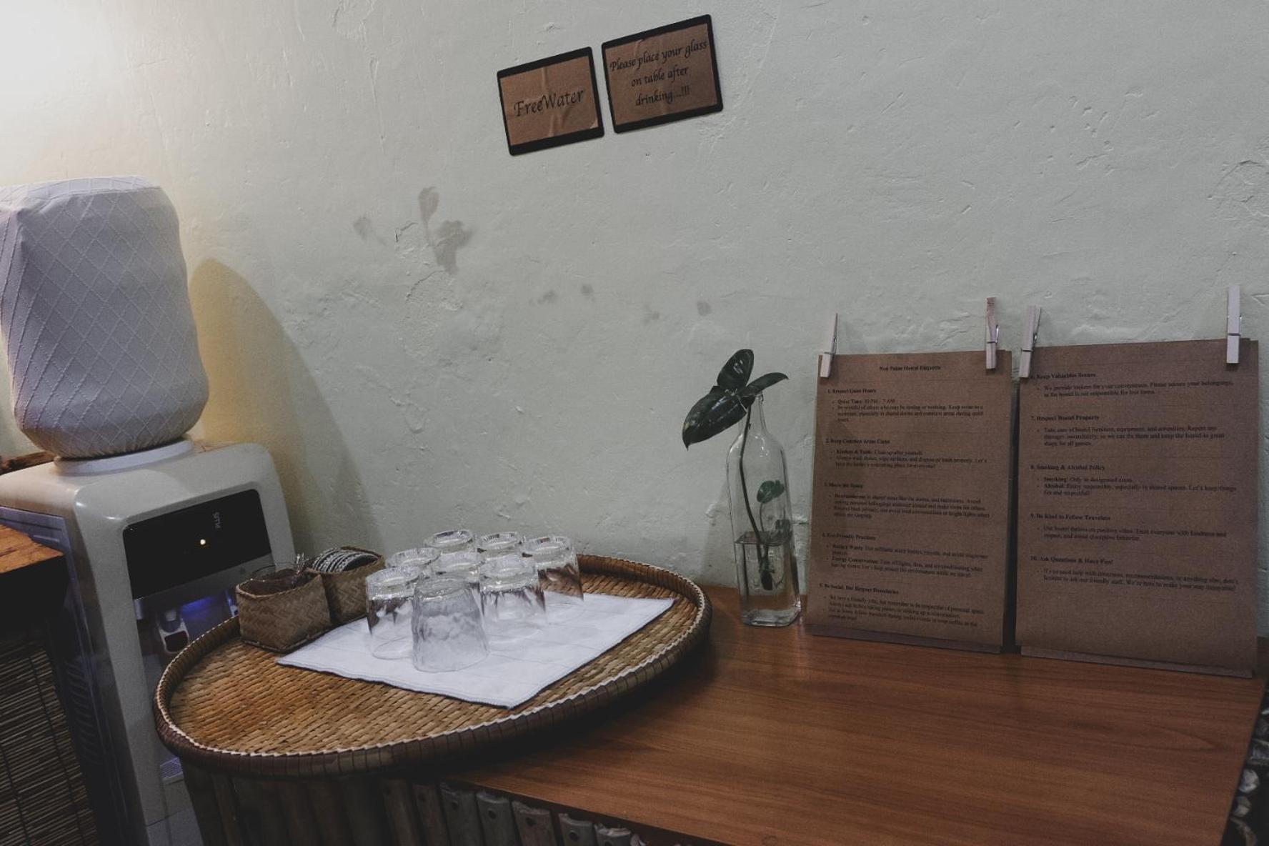 Non Pakse Hostel & Coffee House Екстер'єр фото