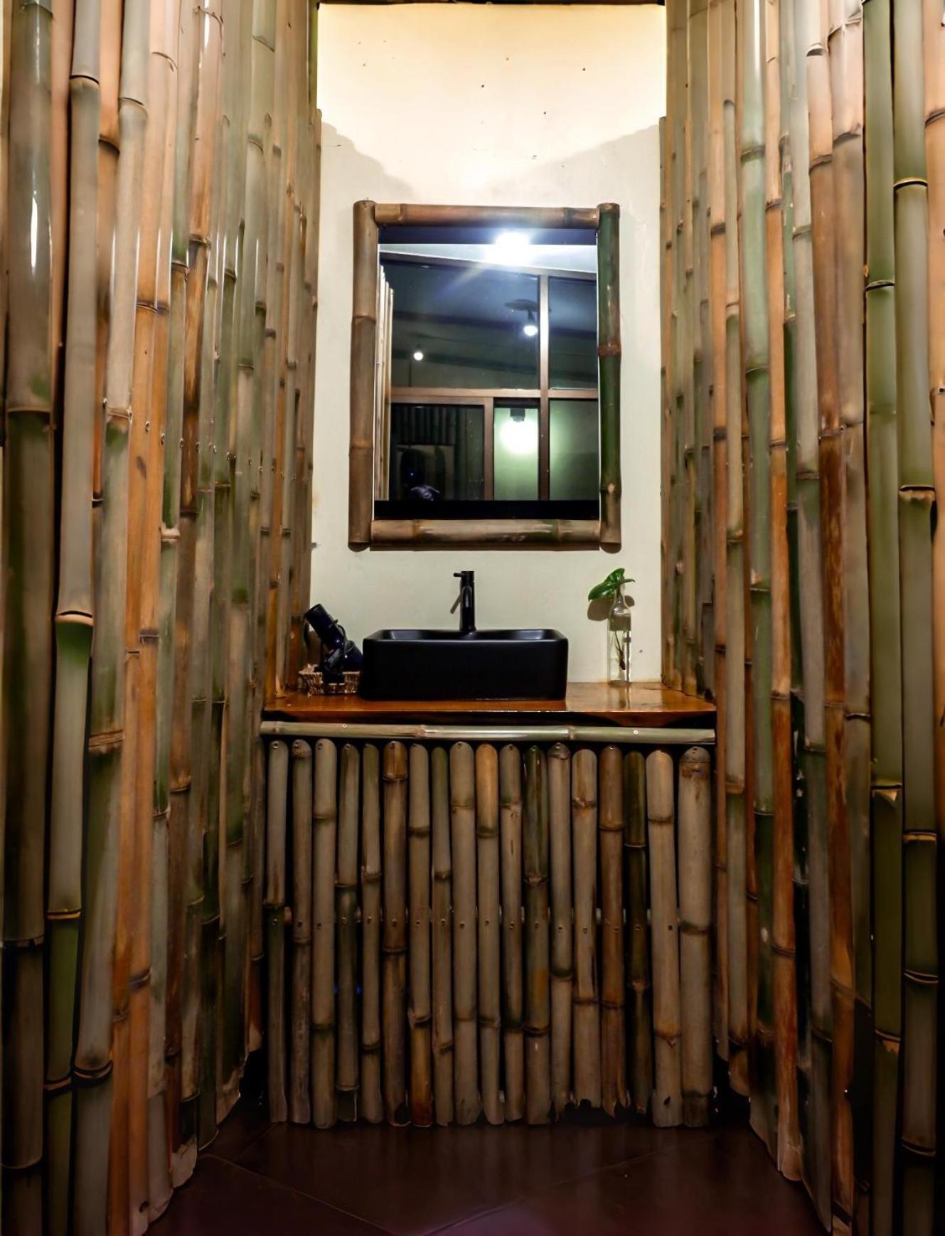 Non Pakse Hostel & Coffee House Екстер'єр фото